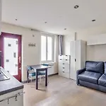 Studio In The Heart Of The 20Th Arr.